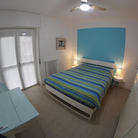 The Boulevard Alcove Semi-central&quiet Suite, With Balcony! Lecco